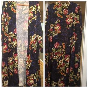 lularoe sarah large Amazing Pattern EUC llr lg